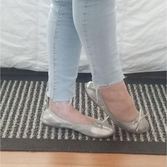 Women's silver flats /Loafers pre-owned - Picture 4 of 13